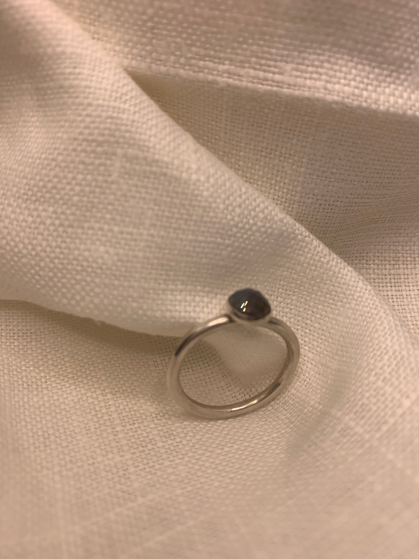 Handmade sterling silver delicate ring with labradorite