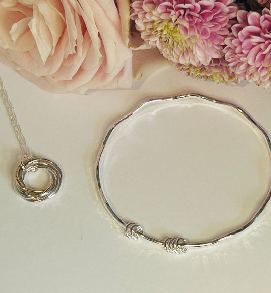 Telling a story with jewellery